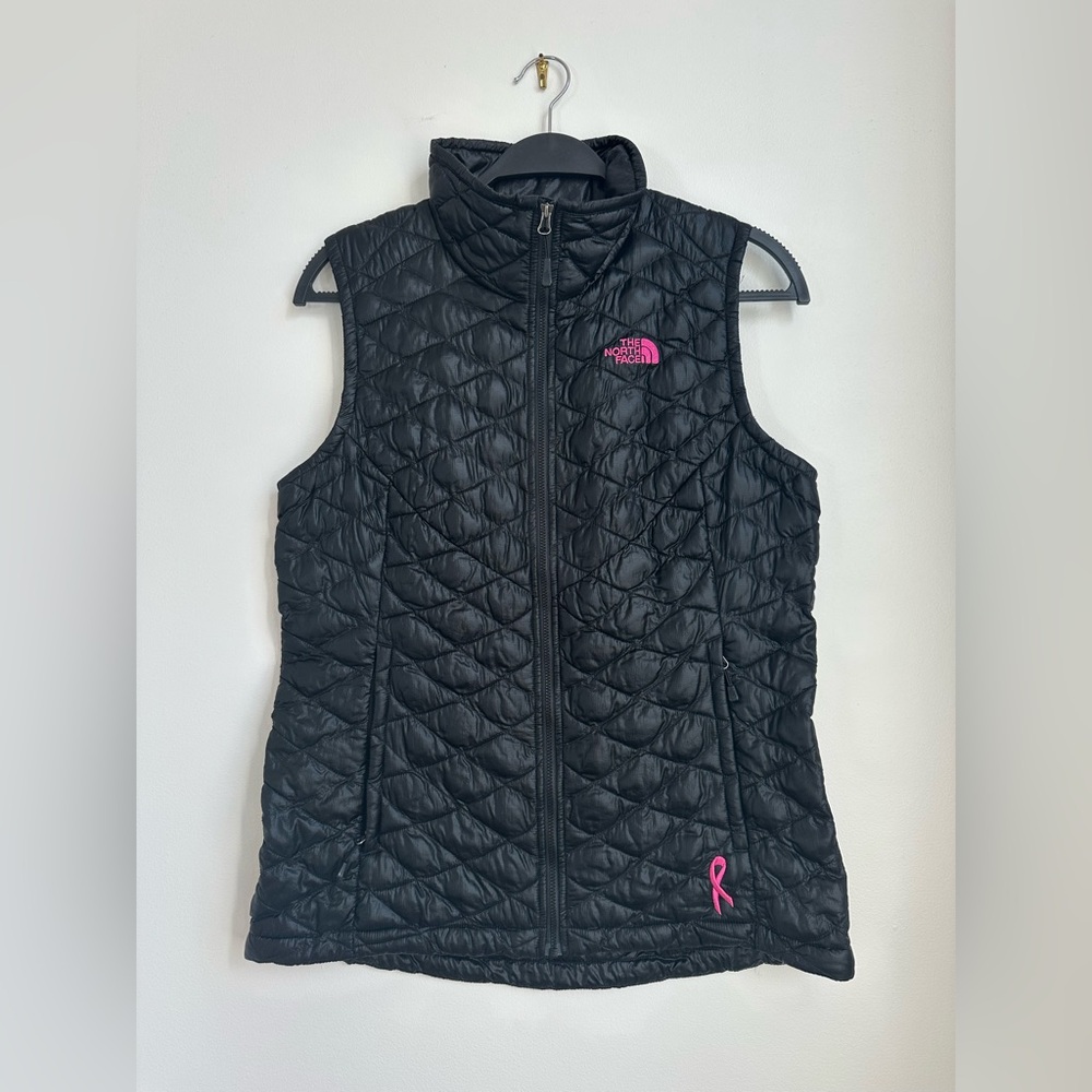 The North Face Women’s Pink Ribbon Thermoball Vest, Size M